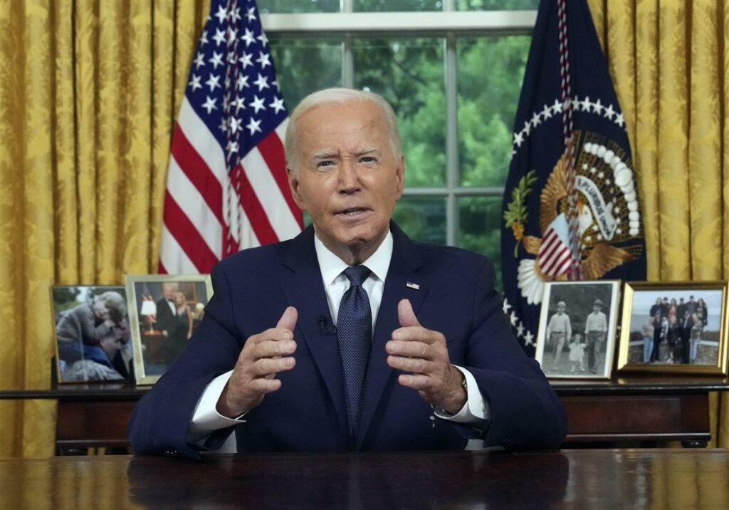 Biden will make a case for his legacy — and for Harris to continue it — in his Oval Office address