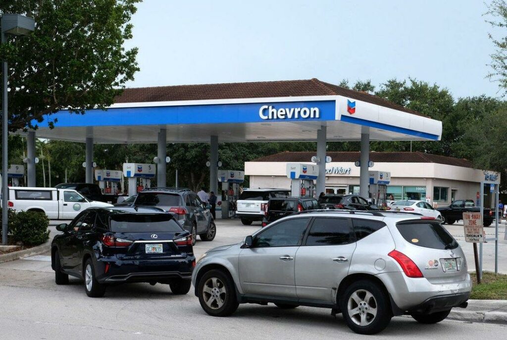 Chevron to quit California for Texas after warning on rules