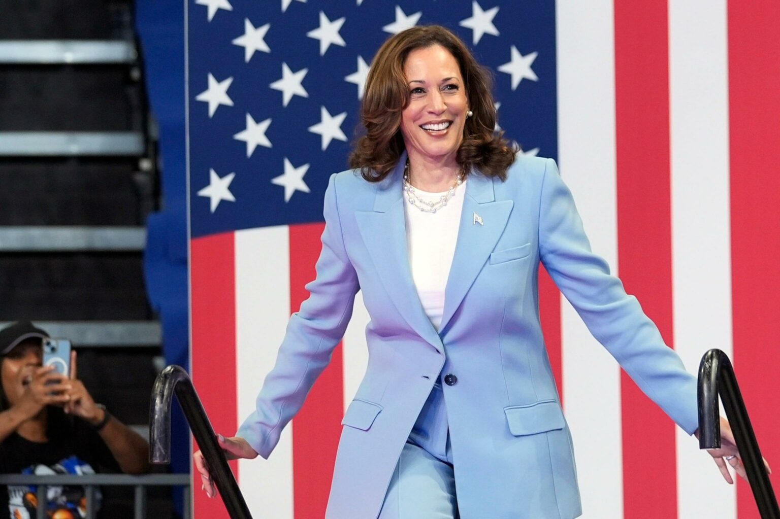 Kamala Harris taps Tim Walz, National Guard veteran, as running mate