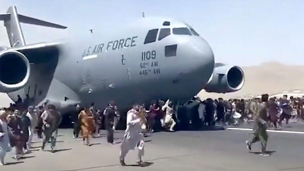 Air Force evacuates aircraft, Florida Guard activated as Hurricane Helene approaches Gulf Coast