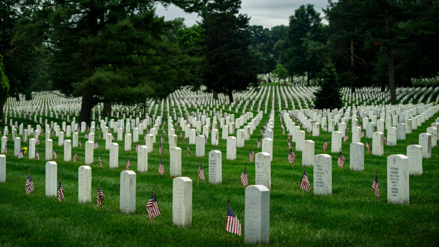 Army ordered to release records on Trump’s Arlington cemetery visit