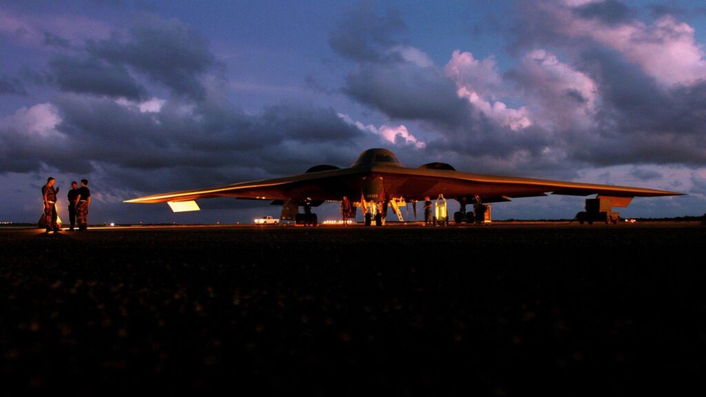 B-2 stealth bomber completes maintenance in record time