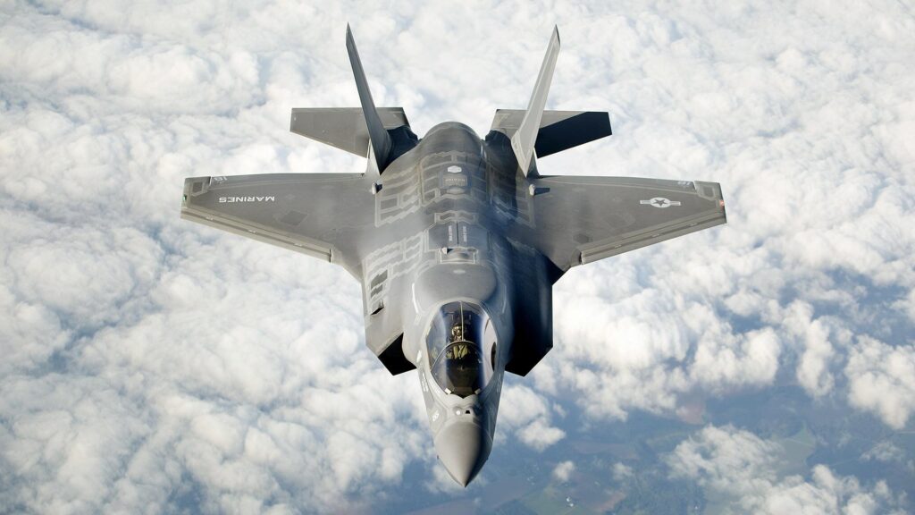 Marine pilot loses command after ejecting from F-35B that kept flying