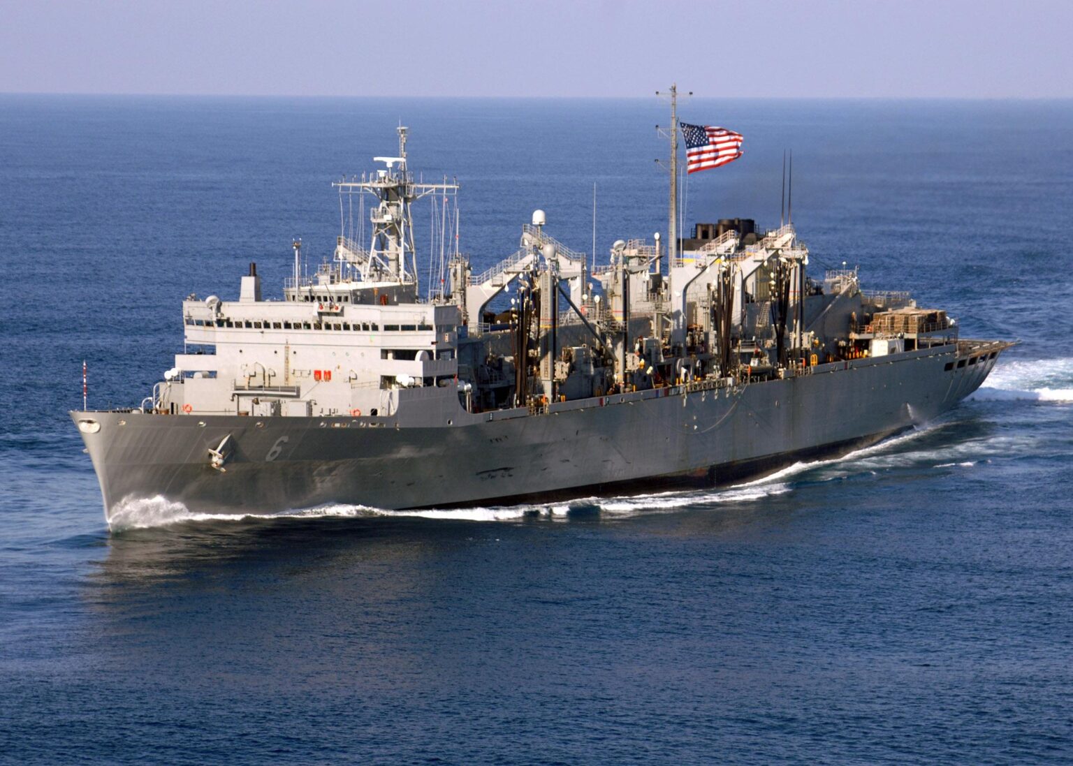 US Navy ships support Israel against Iranian missile attack