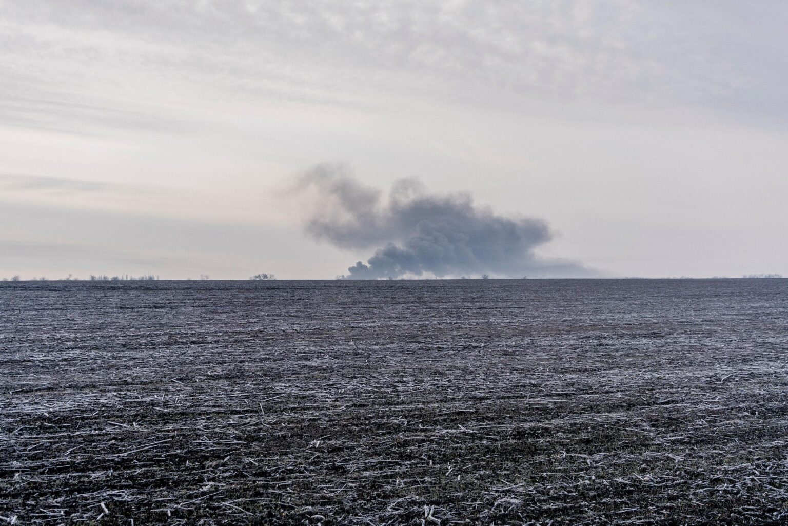 Ukraine Strikes a Russian Oil Hub as Zelenskyy Says the War Is in ‘a Very Important Phase’