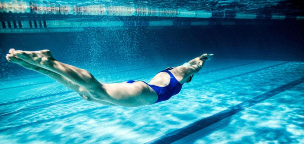 How to Improve Your Ankle Mobility to Handle Swimming with Fins