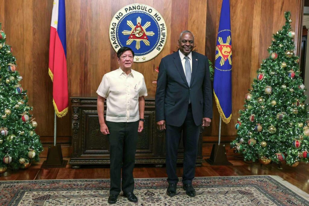 US and Philippines Sign a Pact to Secure Shared Military Intelligence and Weapons Technology