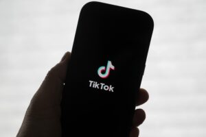 Trump could sign TikTok order in the Rotunda