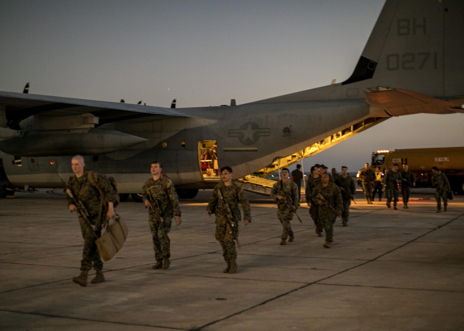 US military readies first migrant deportation flight to Guantanamo Bay