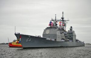 USS Gettysburg Welcomes New Commander After December Mishap