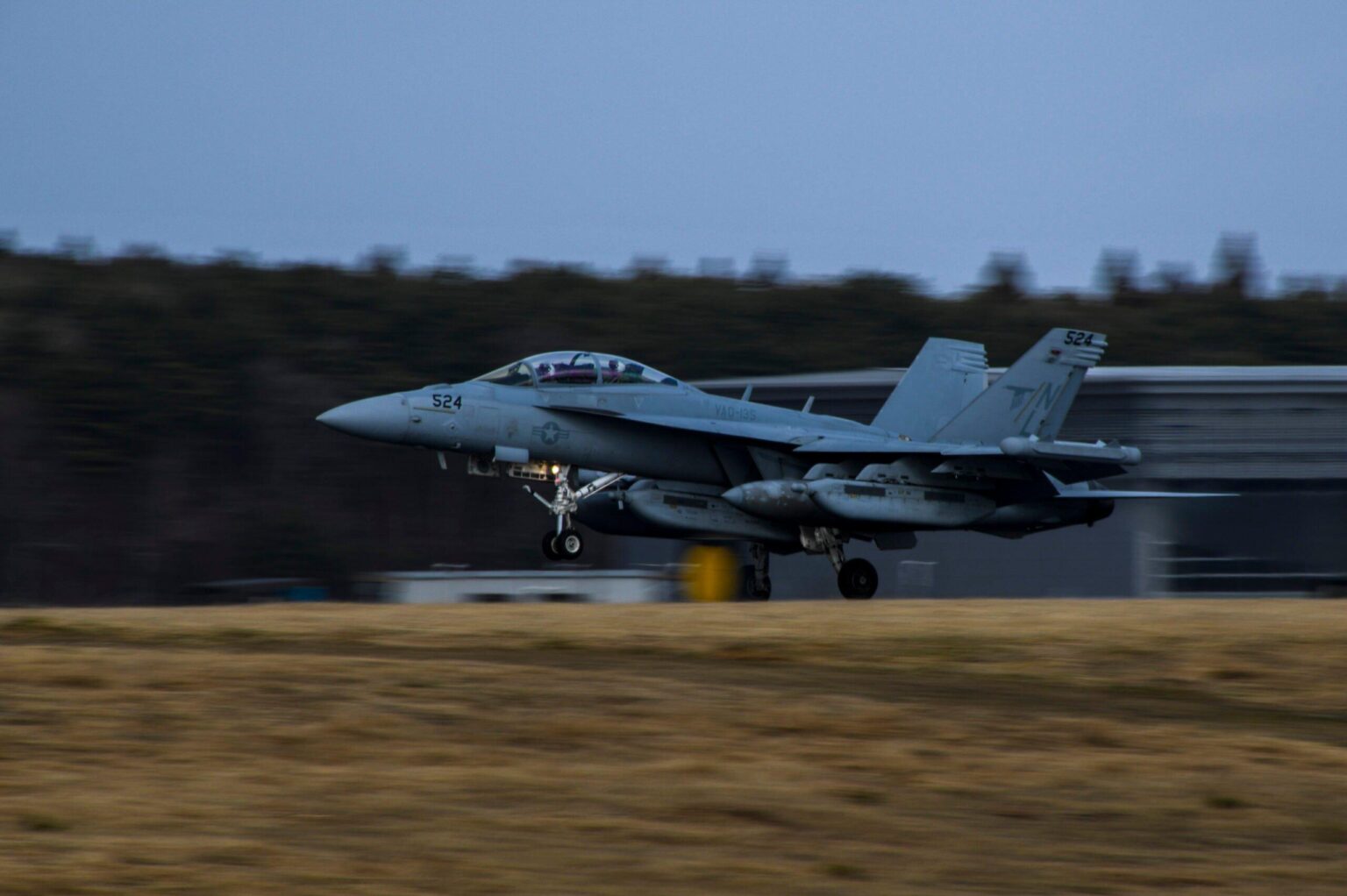 US Navy EA-18G Growler Crashes off Coast of San Diego: Pilots Rescued